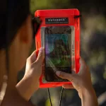 Oranžové vodotěsné pouzdro na telefon – Zulupack® Phone Pocket – IP68 do hloubky 3 m